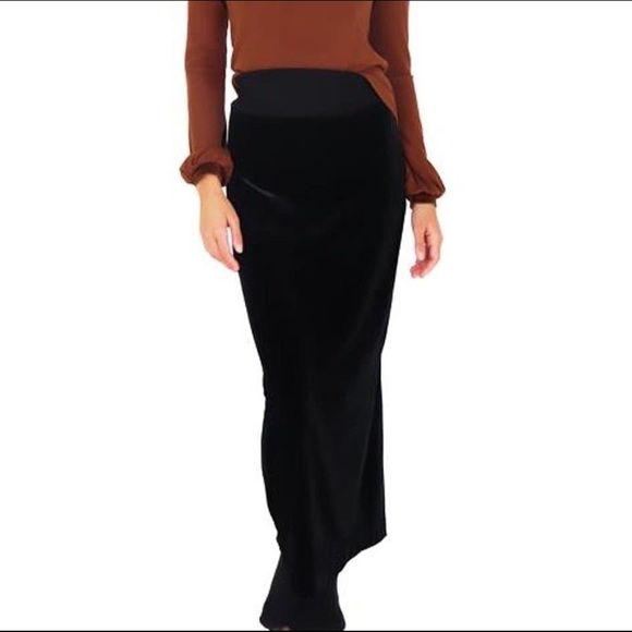 JOSEPH RIBKOFF Maxi Skirt - Picture 1 of 6